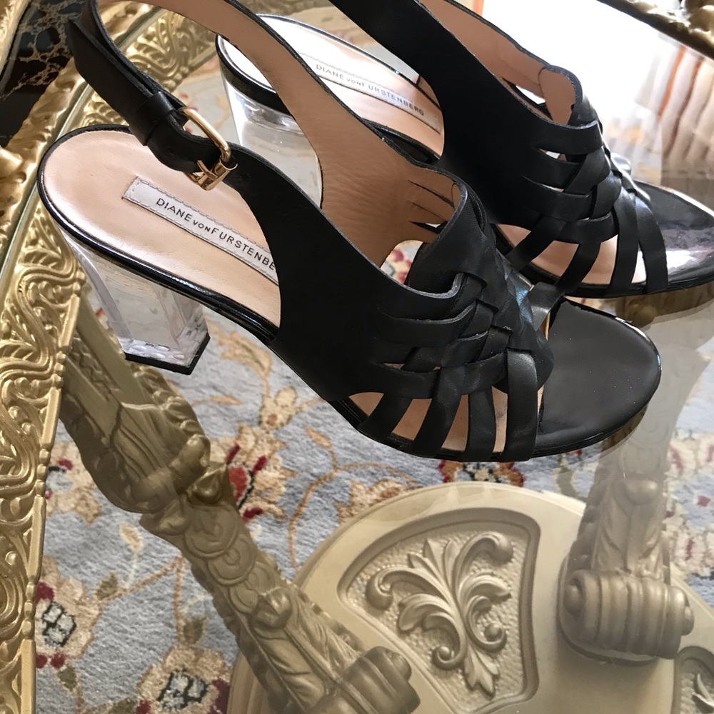 DVF Diane von Furstenberg Block heels